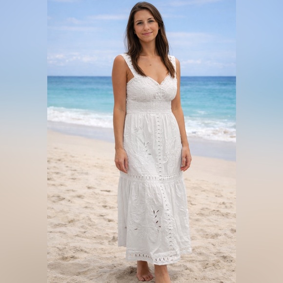Rails Dresses & Skirts - Rails White Embroidered Cotton Maxi Dress – Size XS